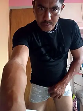 negro15cm17 online show from October 5, 5:22 pm