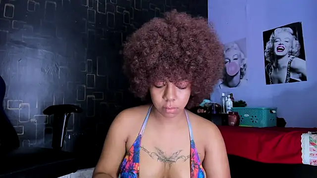 Alika01 online show from February 15, 1:16 pm