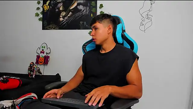 Bray Kevin online show from February 4, 12:19 am