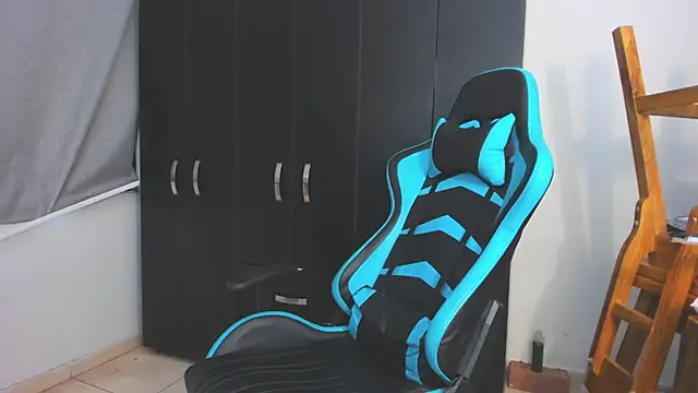 Bray Kevin online show from December 2, 9:21 pm