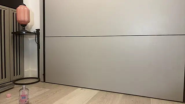 Snapshot of Monicbabe chatting on February 27, 9:36 pm Monicbabe online show from February 27, 9:36 pm