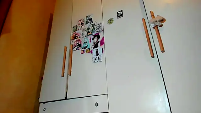 Snapshot of Monicbabe chatting on September 9, 11:37 pm Monicbabe online show from September 9, 11:37 pm