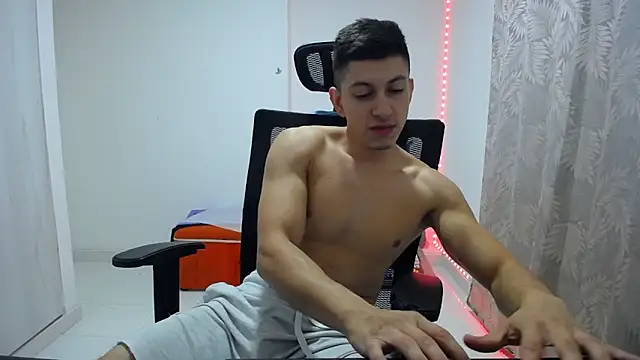 Snapshot of Iam_yourbabyprincess_XD chatting on December 14, 6:56 am Iam yourbabyprincess XD online show from December 14, 6:56 am