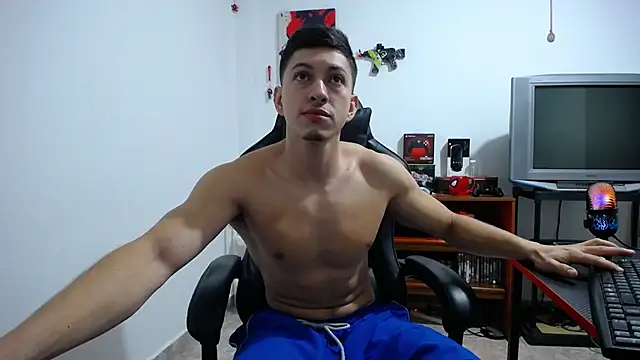 Snapshot of Iam_yourbabyprincess_XD chatting on September 18, 2:57 am Iam yourbabyprincess XD online show from September 18, 2:57 am