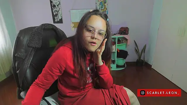 Scarletleon77 online show from January 30, 4:24 pm