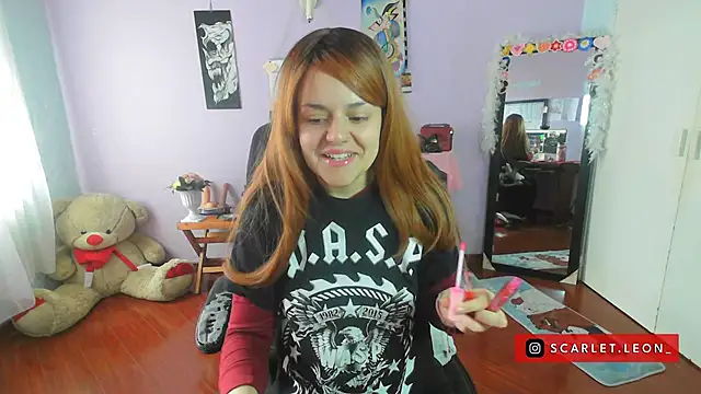 Scarletleon77 online show from March 12, 3:18 pm