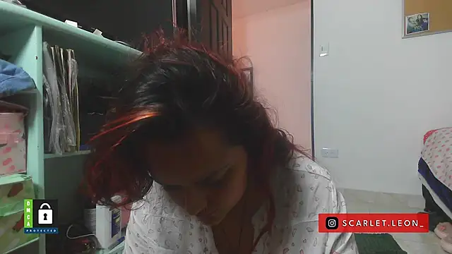 Scarletleon77 online show from November 13, 3:00 pm