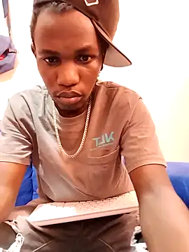 Snapshot of Sexy-prince chatting on March 9, 12:09 pm Sexy-prince online show from March 9, 12:09 pm