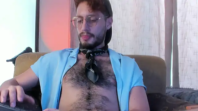 axel giracr online show from March 7, 8:22 pm