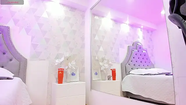 JacksonMuller  online show from February 1, 6:08 pm