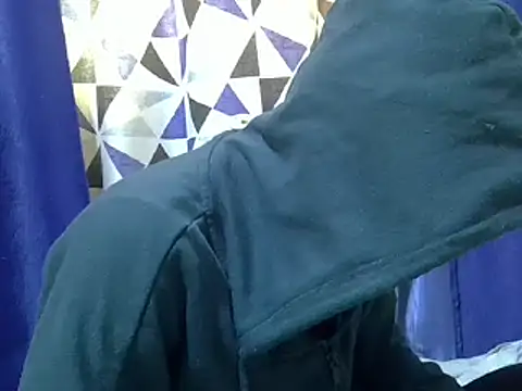 Snapshot of just_nala chatting on March 20, 9:04 am just nala online show from March 20, 9:04 am