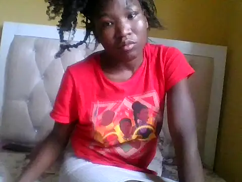 Snapshot of just_nala chatting on November 11, 4:45 am just nala online show from November 11, 4:45 am