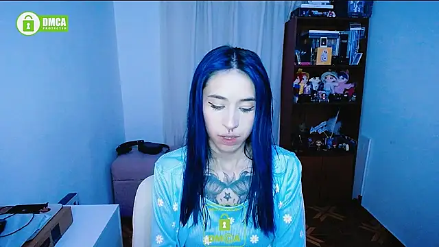 Snapshot of dakota_senju chatting on December 23, 11:17 pm dakota senju online show from December 23, 11:17 pm