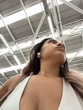 Nathcurly  online show from January 28, 9:08 pm