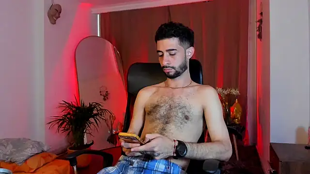 Your  hero1 online show from November 11, 4:18 pm