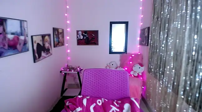 Cristal w online show from February 13, 12:21 pm