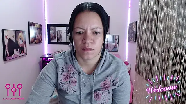 Cristal w online show from October 1, 1:39 pm