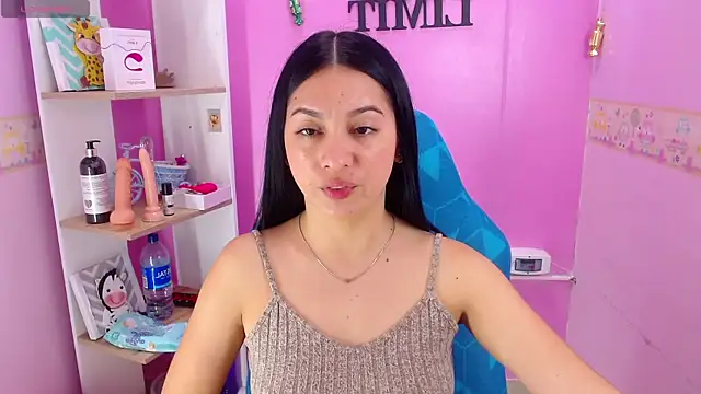 Lila Pinky online show from March 3, 8:54 pm