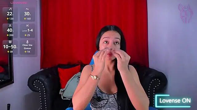 Lila Pinky online show from September 25, 1:59 pm