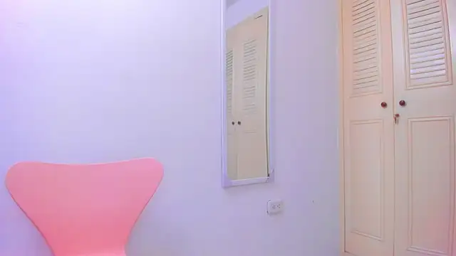 Snapshot of ClayrRosse chatting on October 2, 3:19 pm ClayrRosse online show from October 2, 3:19 pm