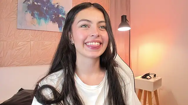 magic fernanda online show from January 13, 9:09 pm