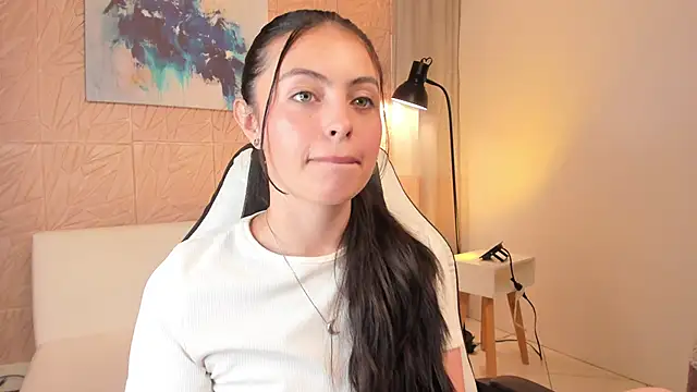 magic fernanda online show from January 27, 9:11 pm