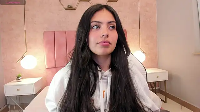 magic fernanda online show from March 4, 11:32 pm