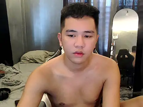 xgregor07 online show from November 17, 2:28 am