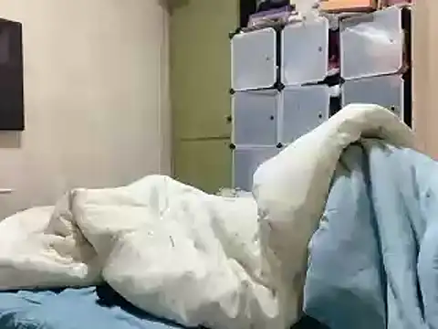 Snapshot of Beijing2000 chatting on January 10, 11:43 am Beijing2000 online show from January 10, 11:43 am