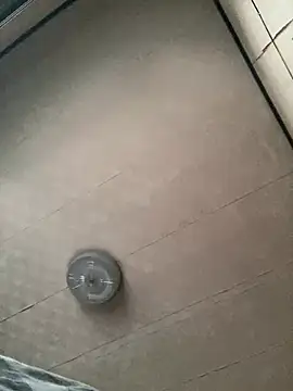 Snapshot of Beijing2000 chatting on February 8, 12:49 am Beijing2000 online show from February 8, 12:49 am