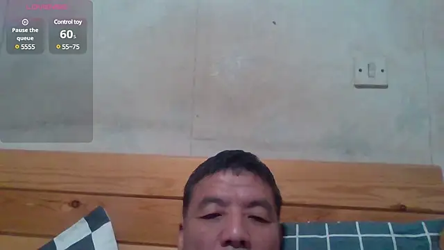 Snapshot of Beijing2000 chatting on February 11, 9:20 am Beijing2000 online show from February 11, 9:20 am