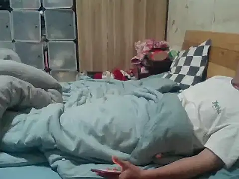 Snapshot of Beijing2000 chatting on March 2, 3:59 pm Beijing2000 online show from March 2, 3:59 pm