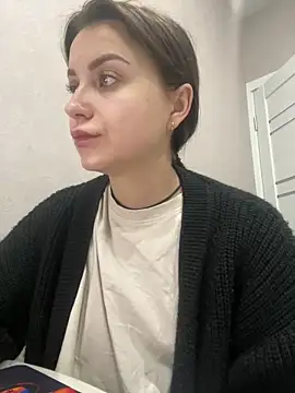 ellie ssexy online show from January 6, 4:47 am