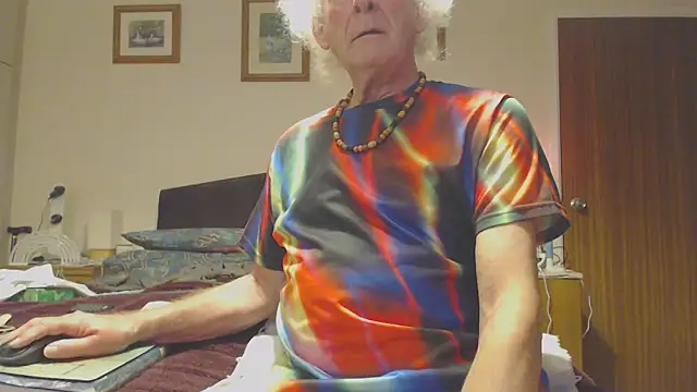 WaverlyKernow online show from December 22, 10:28 am