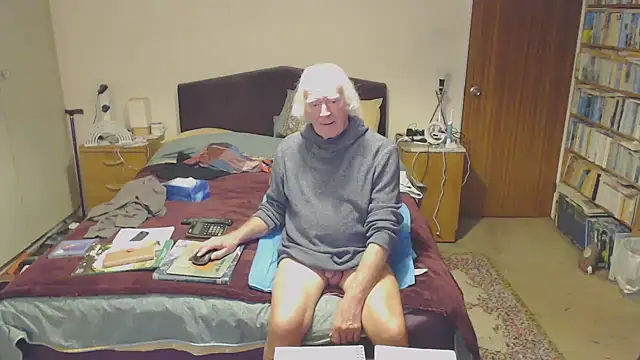 WaverlyKernow online show from January 9, 3:23 pm