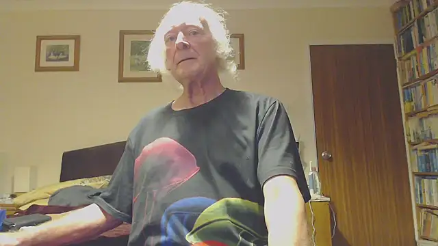 WaverlyKernow online show from January 29, 8:14 pm