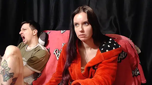 Snapshot of Milana69 chatting on March 19, 6:12 pm Milana69 online show from March 19, 6:12 pm