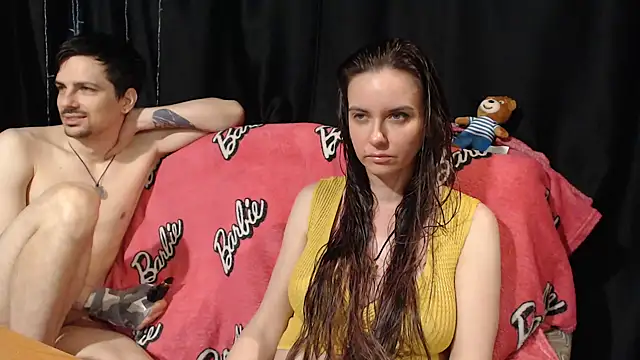 Snapshot of Milana69 chatting on November 4, 8:24 am Milana69 online show from November 4, 8:24 am