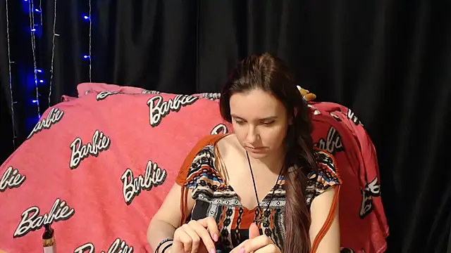 Snapshot of Milana69 chatting on November 21, 6:06 pm Milana69 online show from November 21, 6:06 pm