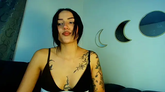 natashapridee  online show from March 15, 1:19 am