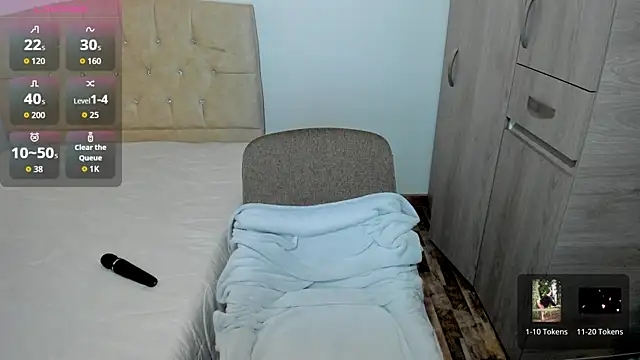 emily1  online show from October 6, 11:18 am