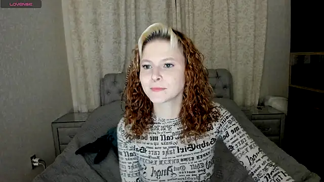 rocky foxy online show from February 2, 10:39 pm