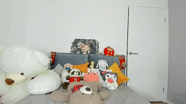 dolly ll online show from January 4, 4:32 pm