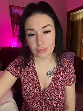 Roxana Bell online show from February 24, 11:32 am