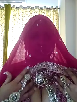 Snapshot of Blossam_07 chatting on November 2, 9:44 am Blossam 07 online show from November 2, 9:44 am