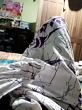 DulajThushara2468 online show from December 21, 2:35 pm