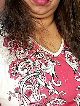 Snapshot of Ravina_patil1 chatting on February 27, 6:20 pm Ravina patil1 online show from February 27, 6:20 pm