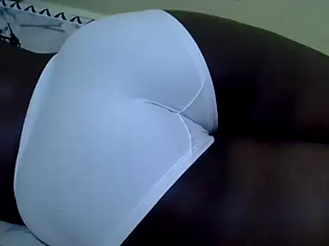 candililie online show from February 26, 11:20 am