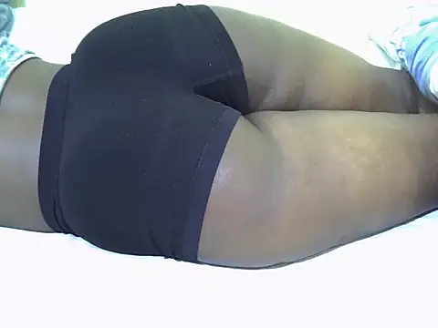 candililie online show from November 8, 4:12 am