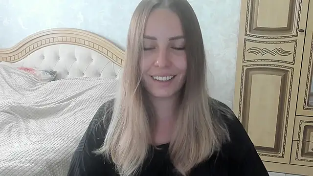 Mia shy1 online show from October 26, 10:10 am